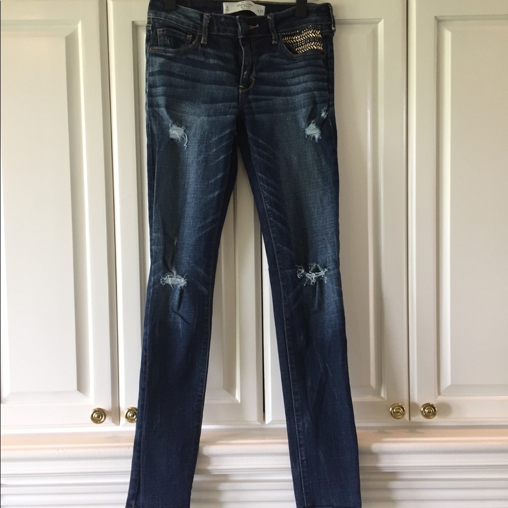 Abercrombie&Fitch fashion jeans with great detail